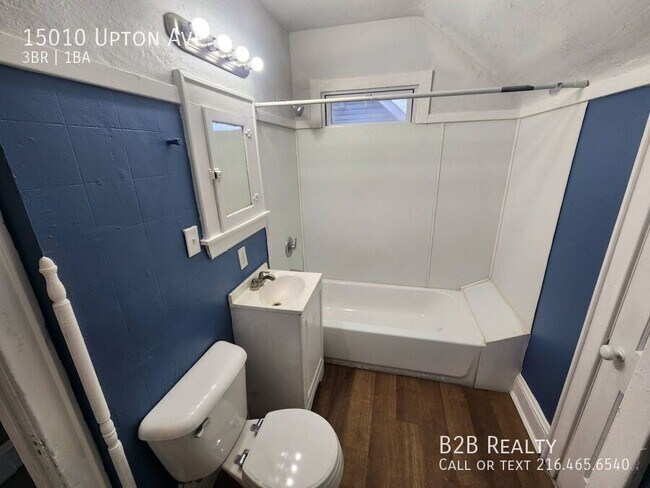 Building Photo - 15010 Upton Ave