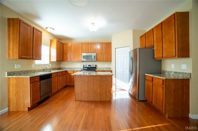 Building Photo - 84 Brighton Park Dr