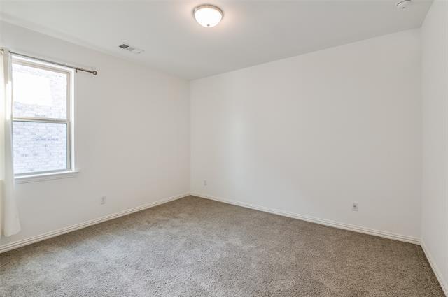 Building Photo - 1625 Daisy Corner Dr
