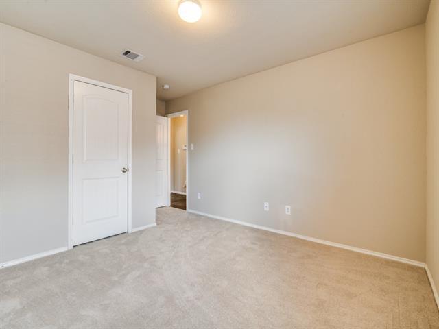 Building Photo - 2302 Tombstone Dr