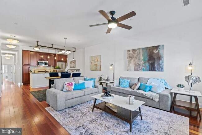 Building Photo - 1429 Clifton St NW