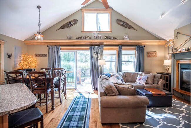 Building Photo - 32 Attitash Loop