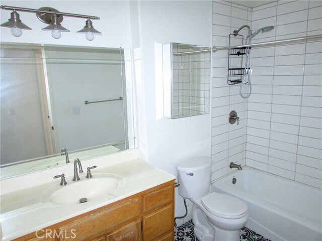 Building Photo - 2214 W 239th St
