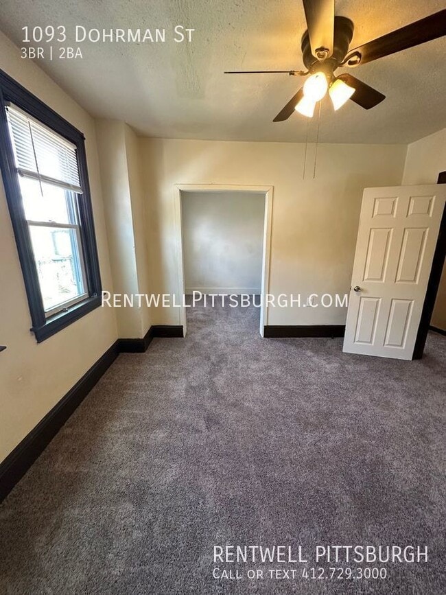 Building Photo - 1093 Dohrman St