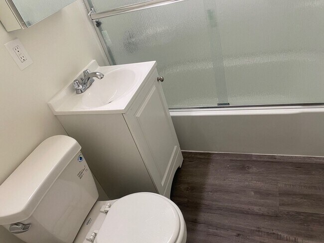 Building Photo - 538 N 16th St