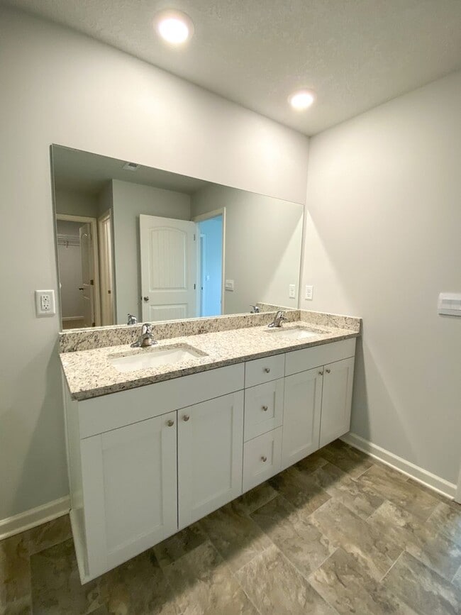 Building Photo - 4 bed 2 bath built in 2025 in North Mississippi / $500 move in special if moved in by 12/31/25