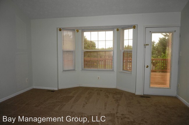 Building Photo - 4 br, 3 bath House - 521 Green Valley Court