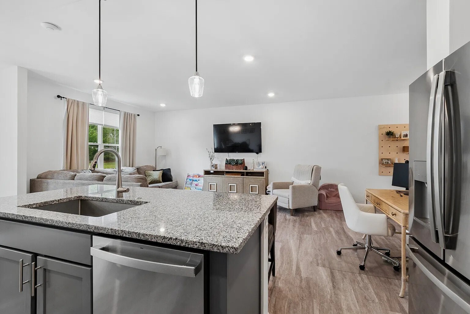 Building Photo - 12662 S Talbot Cir