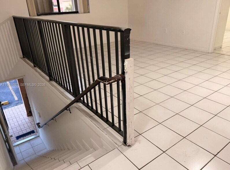 Building Photo - 7880 W 29th Way