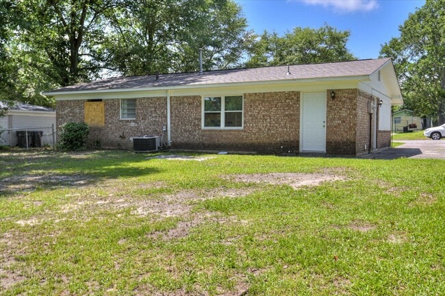 Building Photo - 3608 Alene Cir