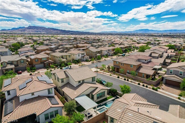 Building Photo - 276 Homeward Way