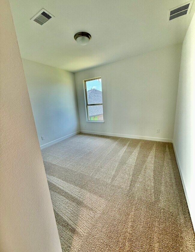 Building Photo - 30959 Radke Ests Dr