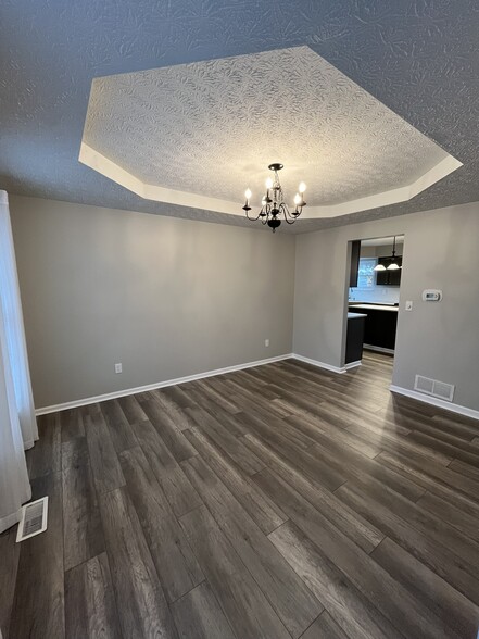 Building Photo - 208 Caswell Dr