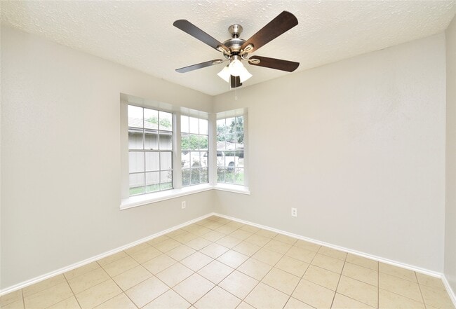 Building Photo - 1814 Brickarbor Dr