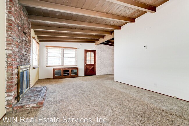 Building Photo - 3 br, 1.5 bath House - 1905 Curtis Ave