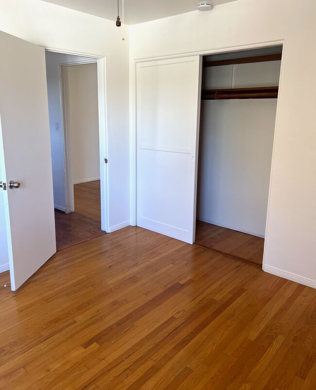 Building Photo - San Diego Charm: 3-Bed Home, Attached Gara...