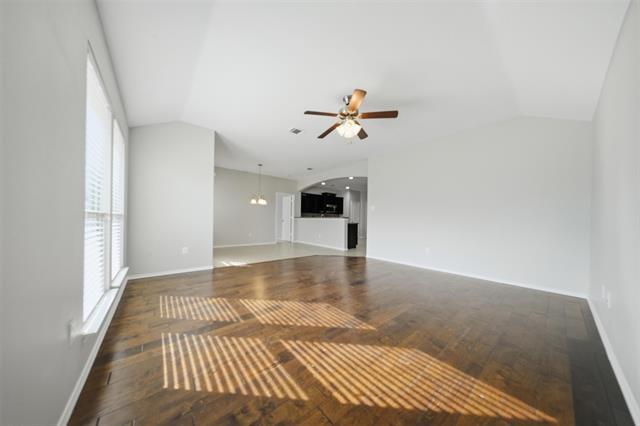 Building Photo - 2007 Sterling Gate Dr