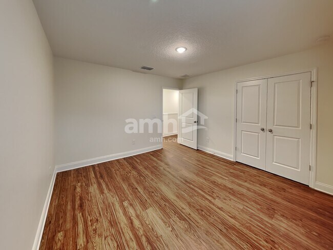 Building Photo - 6209 Little Blf Cir
