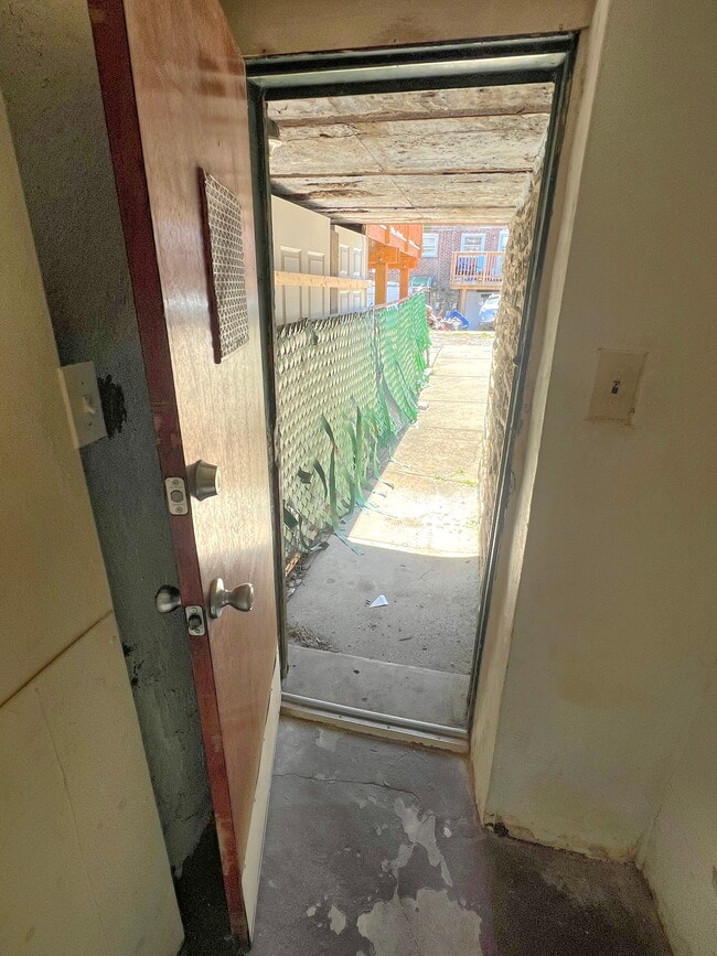 Walk out basement - 2636 S 65th St