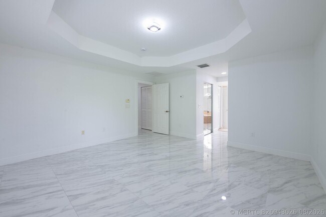 Building Photo - 4668 SW 183rd Ave