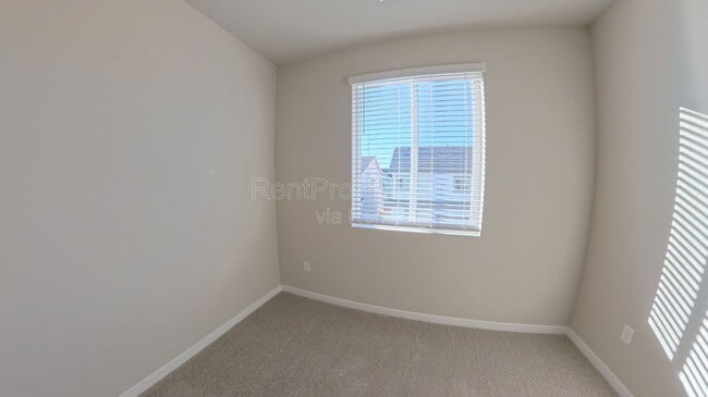 Building Photo - 776 Nob Hl Ln