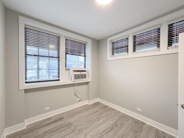 Building Photo - 373 Hazel Ave