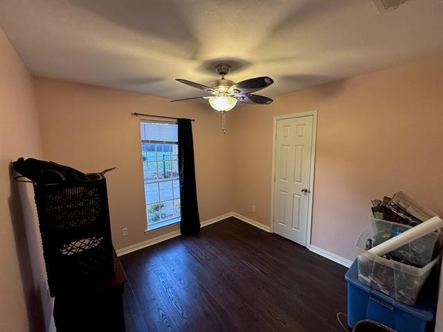 Building Photo - 2732 Foxcroft Cir