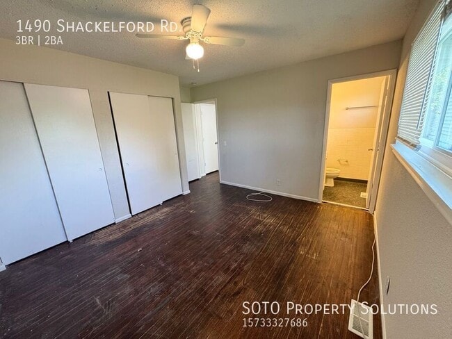 Building Photo - 1490 Shackelford Rd