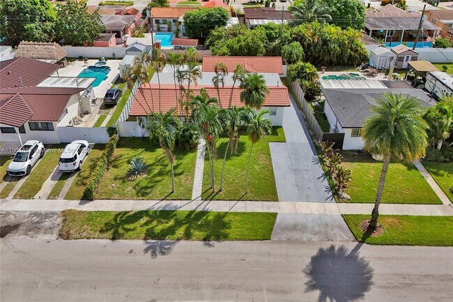 Building Photo - 5750 NW 111th St