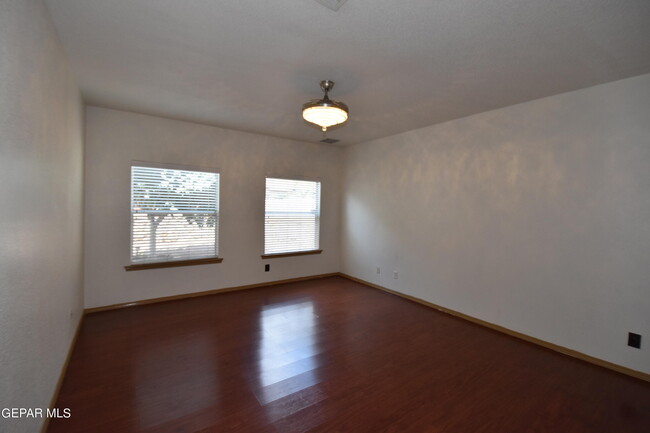 Building Photo - 13737 Paseo Sereno Dr