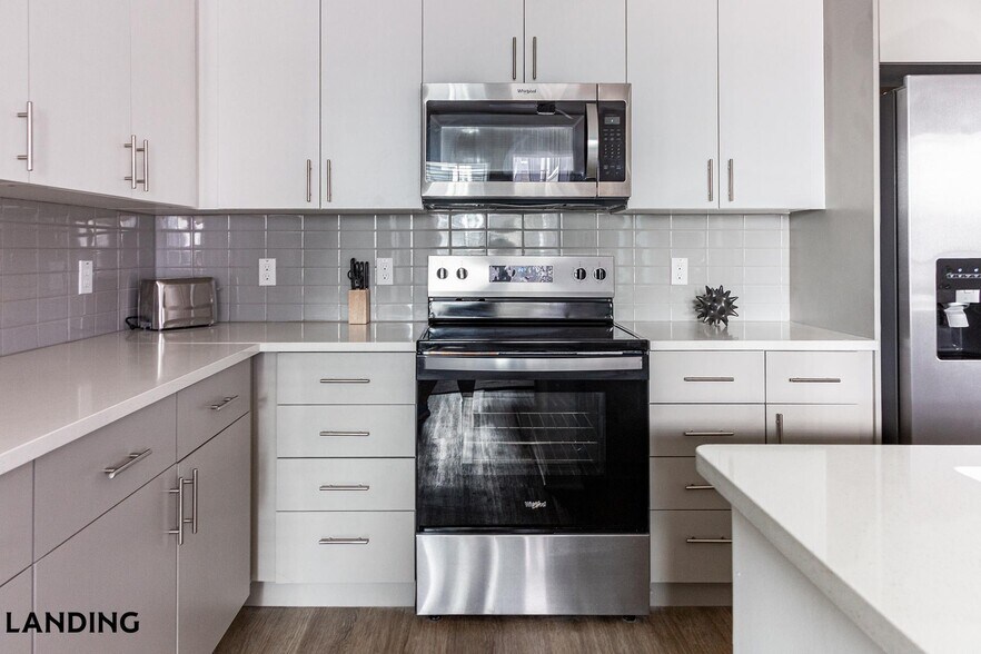 Building Photo - 4902 Cosmos Cir