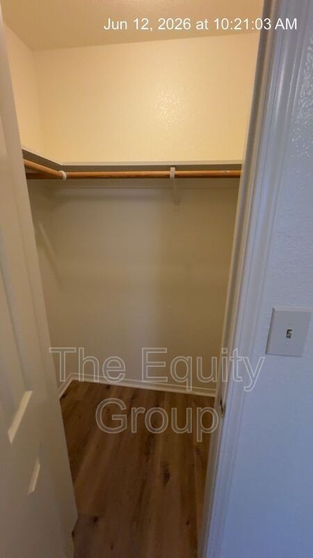 Building Photo - 545 N Divisadero St