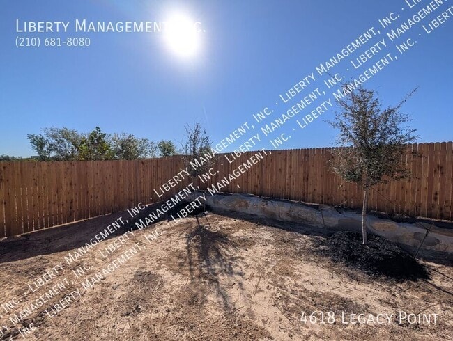 Building Photo - 4618 Legacy Pt