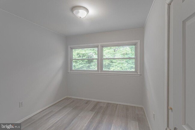 Building Photo - 9 Bloomfield Ln