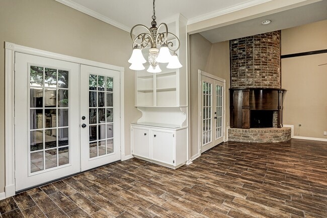 Building Photo - 15010 Kimberley Ct