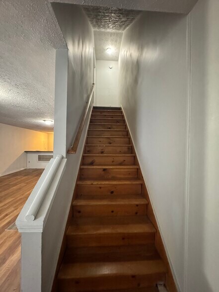 Building Photo - 75 Davis Mill Ct