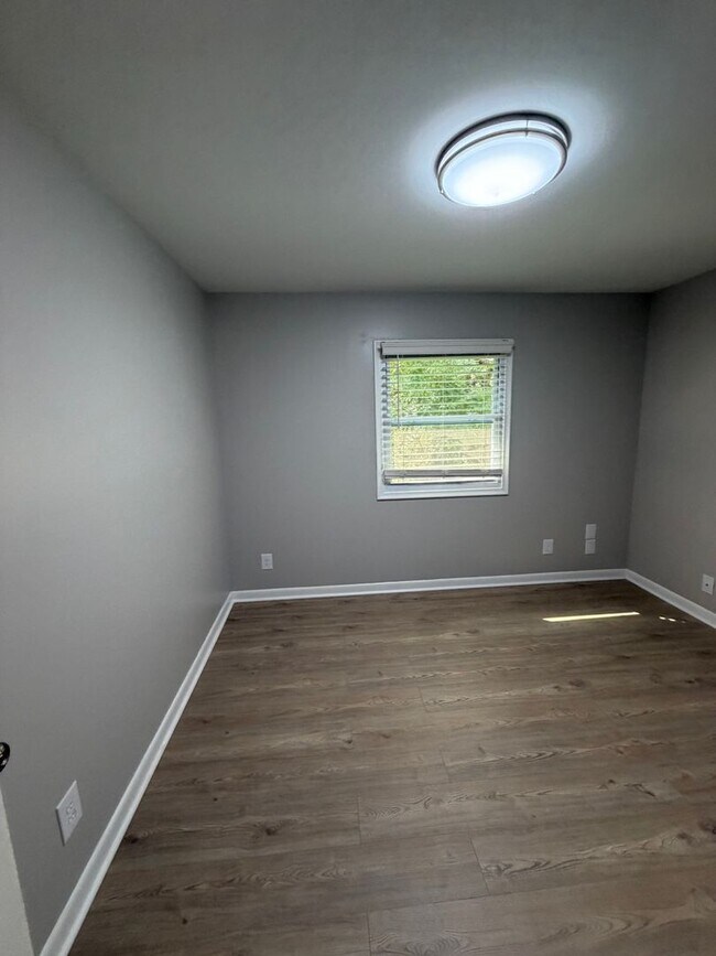Building Photo - 601 Woodingham Dr