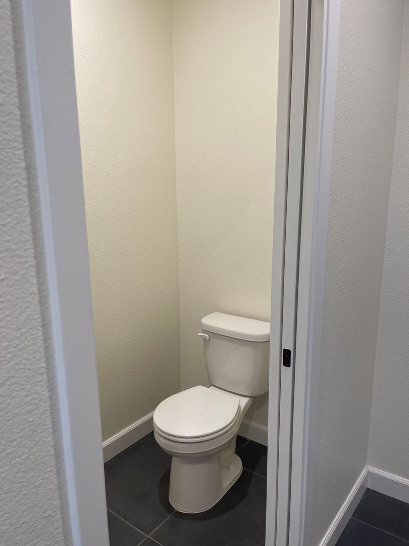 Building Photo - 2047 W Corvina Ave