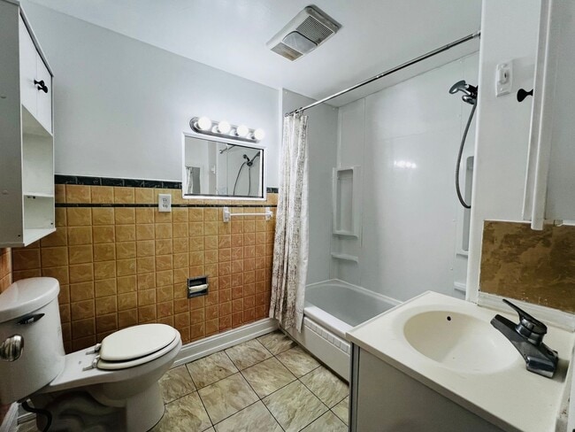 Building Photo - Non-Refundable & Security Deposit Total: $...