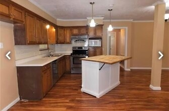Building Photo - 4750 Fieldwood Ln