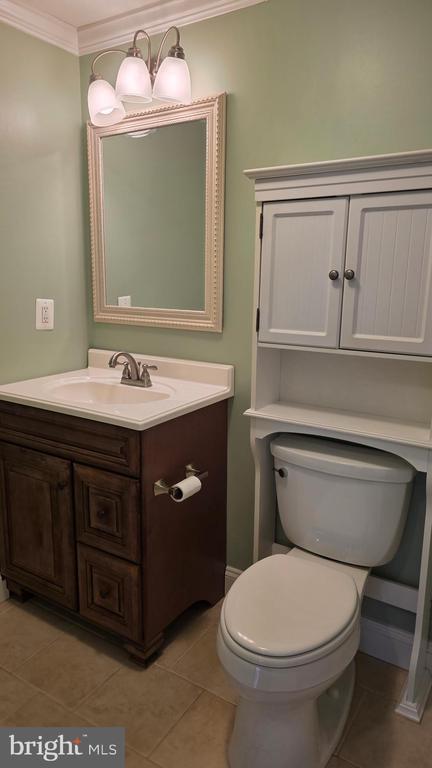 Building Photo - 1246 Quaker Ridge Dr