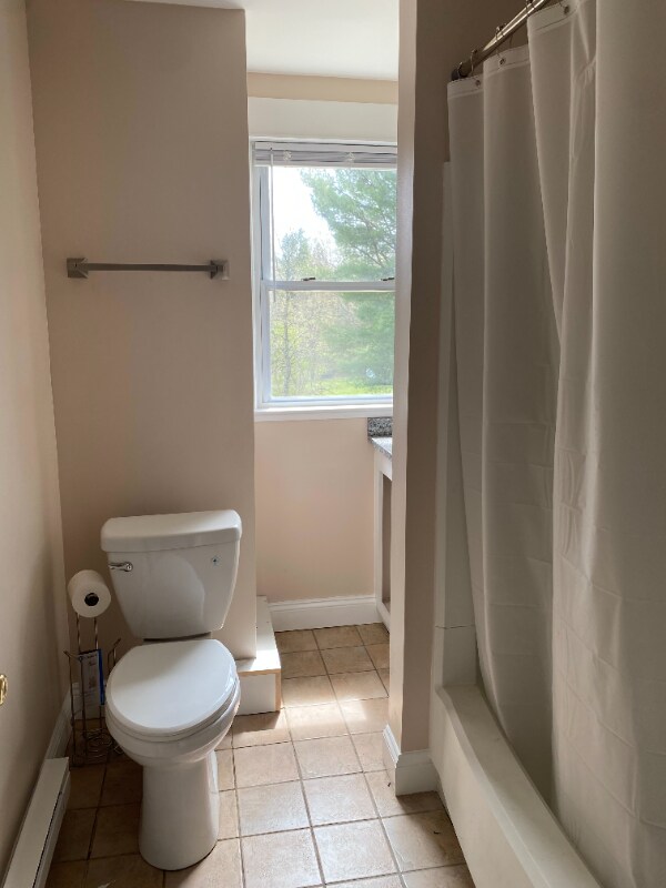 Building Photo - 176 N Worcester St