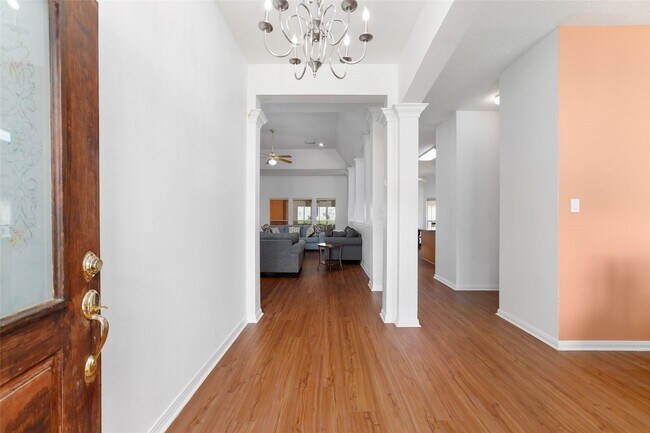 Building Photo - 7919 Quail Meadow Dr