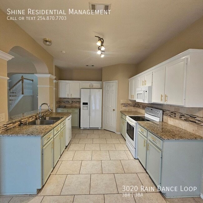 Building Photo - 3020 Rain Dance Loop