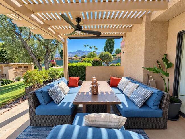 Building Photo - 72477 Rolling Knoll Dr