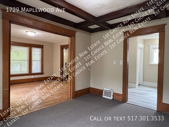 Building Photo - 1729 Maplewood Ave