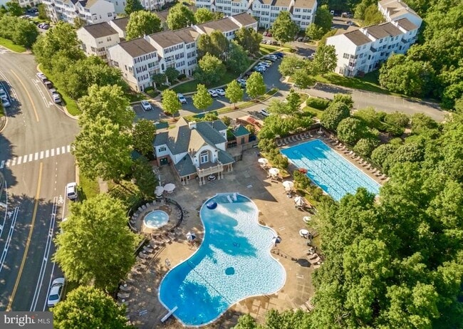 Building Photo - 45478 Whistling Terrace