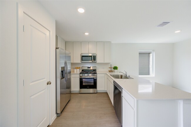 Building Photo - 10824 Red Orchid Dr