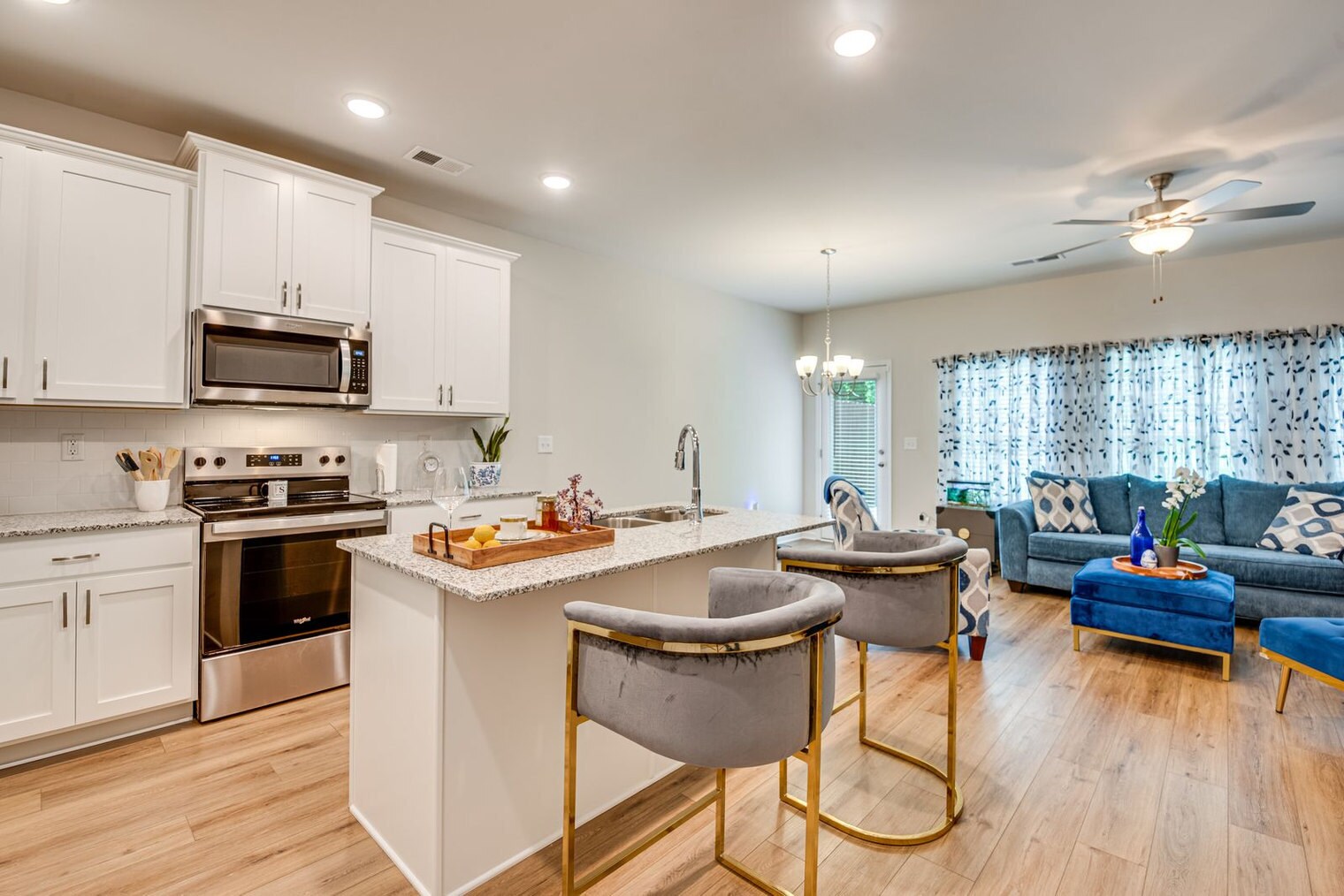 Building Photo - 4252 Notting Hill Dr SW
