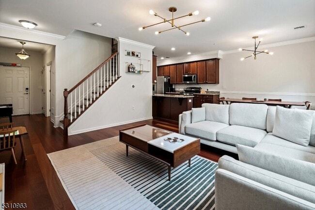 Building Photo - 503 Waterview Ct